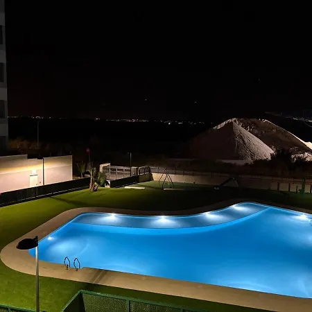 Sunset 2 Bedroom And Pool 圣波拉